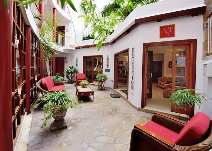 Playa Delphin 401 * 푸에르토나오스